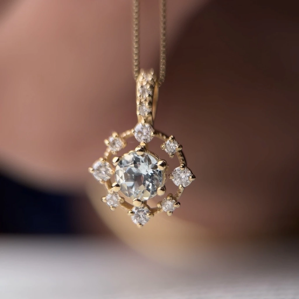 Gargantilha Ponto de Luz